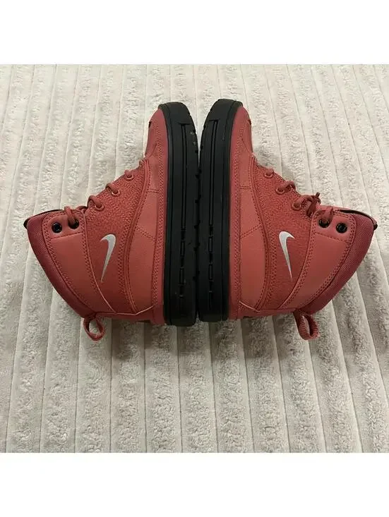 Nike ACG Woodside Boots Girls Size 1 Youth Winter Shoes - Picture 7 of 9